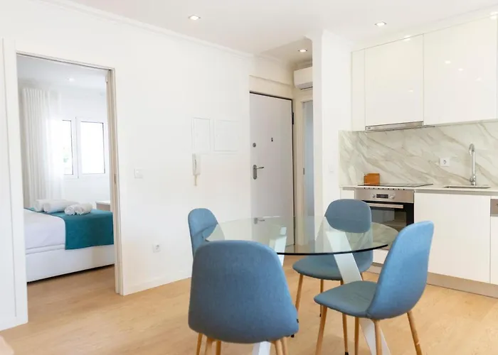 The Modern 1385 شقة *